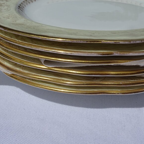 Wedgwood Fish Design Plates Set of 6 - Picture 7 of 7